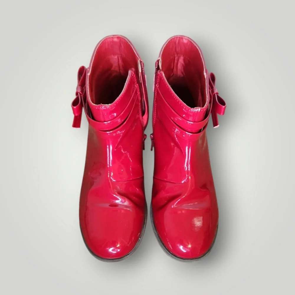 Gymboree Red Kids Boots with Bow size 2 Red Boots Side Zips Faux Patent
